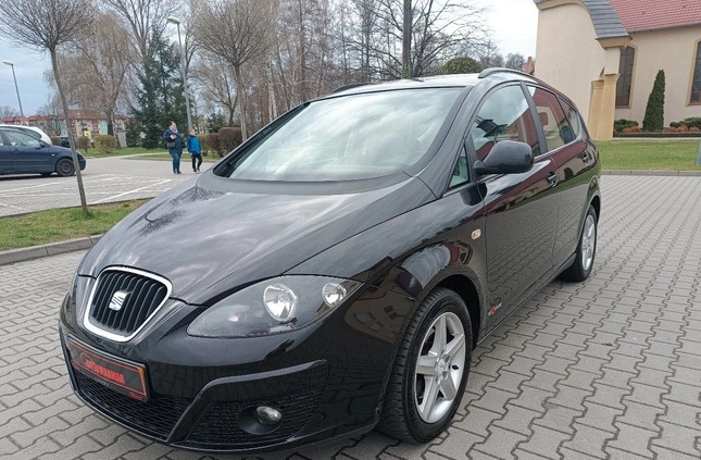 Seat Altea XL cena 23900 przebieg: 213000, rok produkcji 2011 z Góra małe 529
